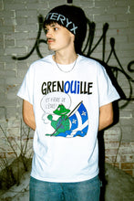 Charger l'image dans la galerie, Chandail de la Grenouille fière - MEI
